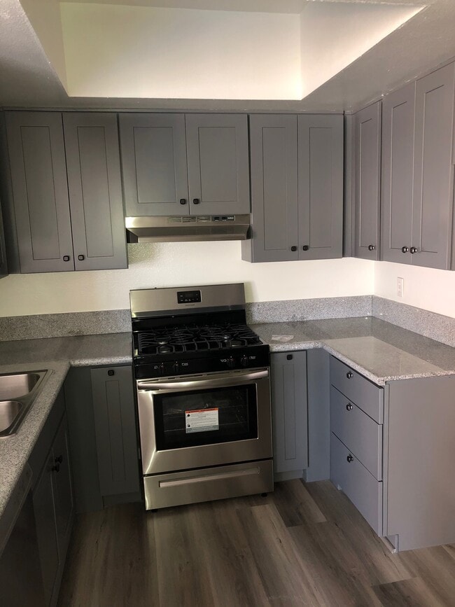 Photo - 1200 Mansfield N Ave Unit 406