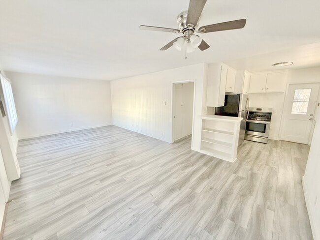 Photo - 231 California Ave Unit 1056