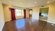 Photo - 403 S Lupin Ln