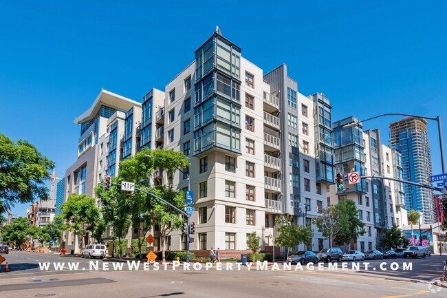 Building Photo - Spacious East Village Penthouse Studio at ... Unit #823