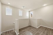 Photo - 1790 Daffodil Ave