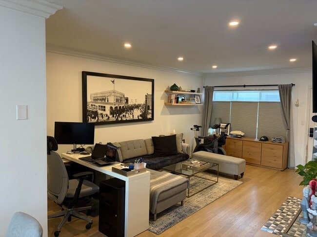 Photo - 1021 5th St Unit 210