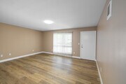 2BR, 1.5BA - 952SF - Living Room - Parkview Apartments