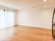 Photo - 11221 Hannum Ave