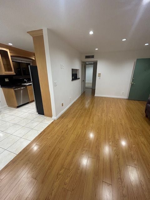 Photo - 4000 W Victory Blvd