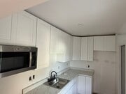 Photo - 762 1/2 N Ridgewood Pl Apartment Unit 762 1/2