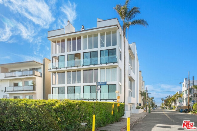 Building Photo - 5515 Pacific Ave Unit 2 Rental