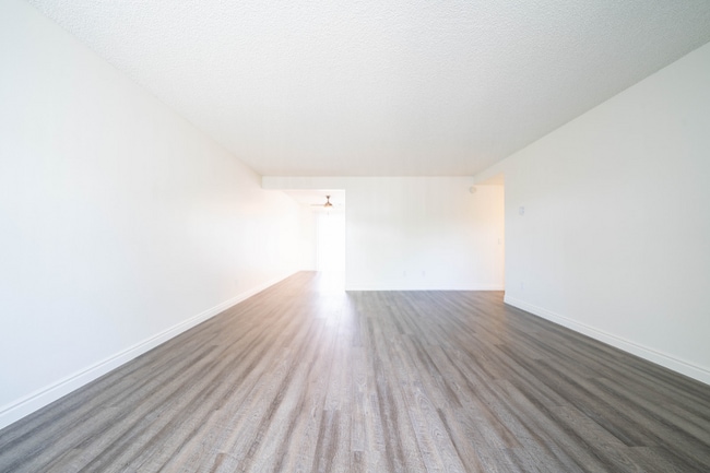 Photo - 1150 Meadow Lake Dr Unit 05