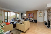 Photo - 2135 Park Dr