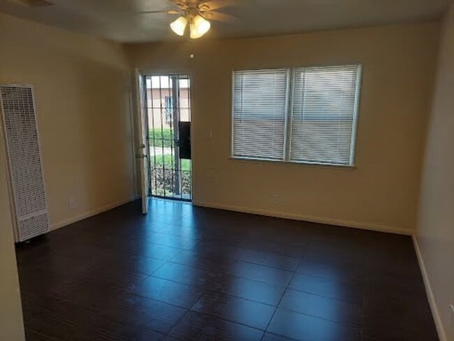 Photo - 11837 S New Hampshire Ave Unit 11839