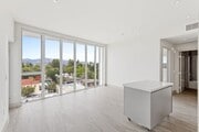 Photo - La Vida Melrose Apartments