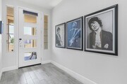 Photo - 51221 Longmeadow St House