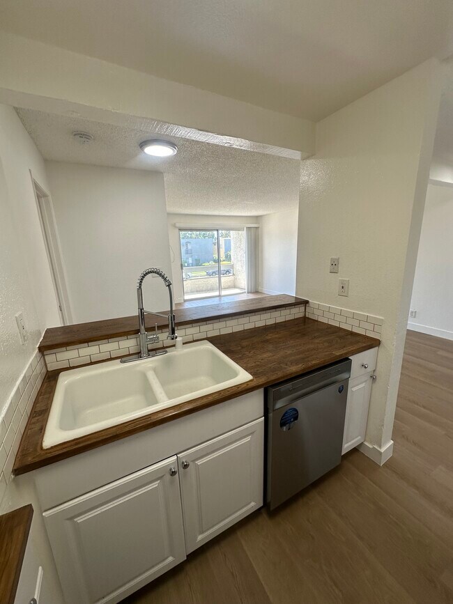 Photo - 21801 Roscoe Blvd Unit 236