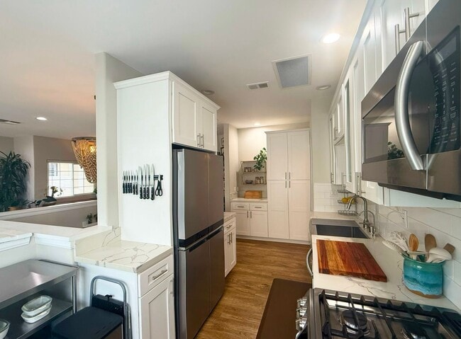 Photo - Stylish 3BR/2BA Coastal Home Just Blocks from the Beach
