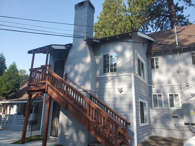 Photo - 596 Friendly Ln Unit 8