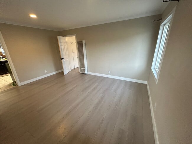 Brand new Vinyl floors - 5398 34th St