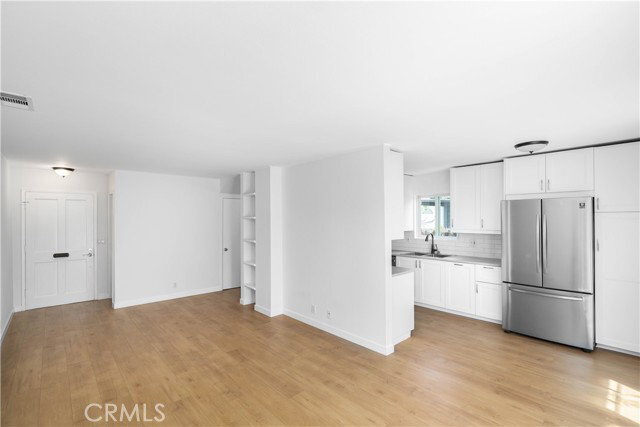 Photo - 744 N Dillon St