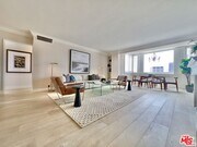 Photo - 969 Hilgard Ave Unit 1007
