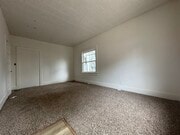 Photo - 409 E Columbia Ave House