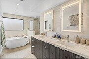 Photo - 1610 Loma Dr