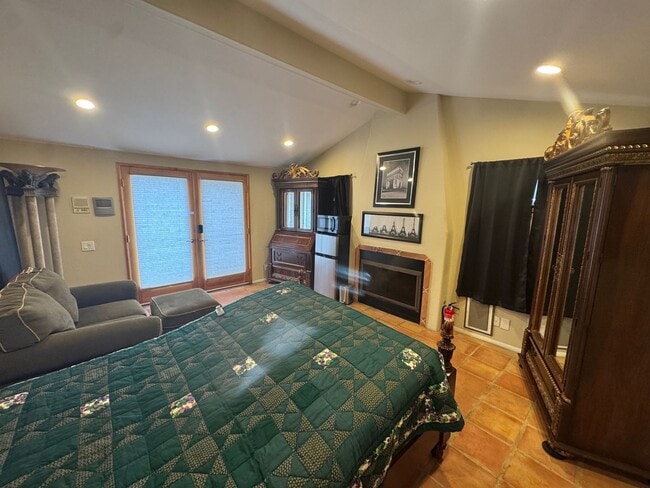 Photo - Quail Canyon Rd Unit Apt #B