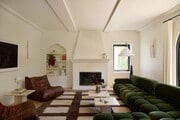 Photo - 236 S Reeves Dr House