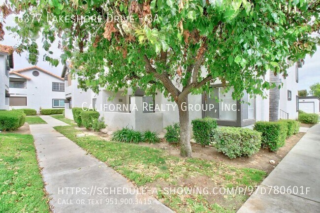 Photo - 16377 Lakeshore Dr House