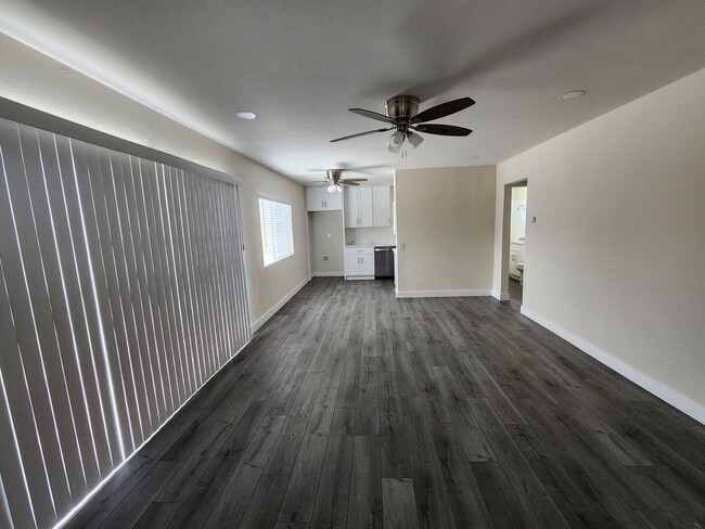 Charming 3-Bedroom Home Just 10 Minutes fr... - Charming 3-Bedroom Home Just 10 Minutes fr...