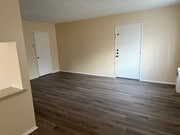 Photo - 6857 Whitsett Ave