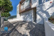 Photo - 5239-5241 Huntington Dr -