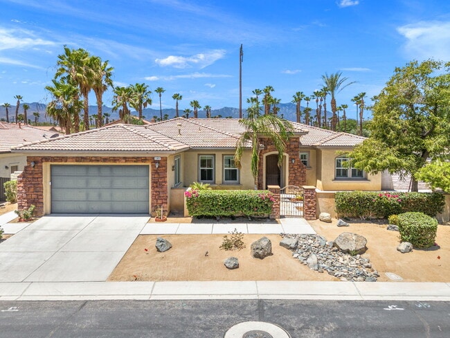 Photo - 145 Bellini Way House