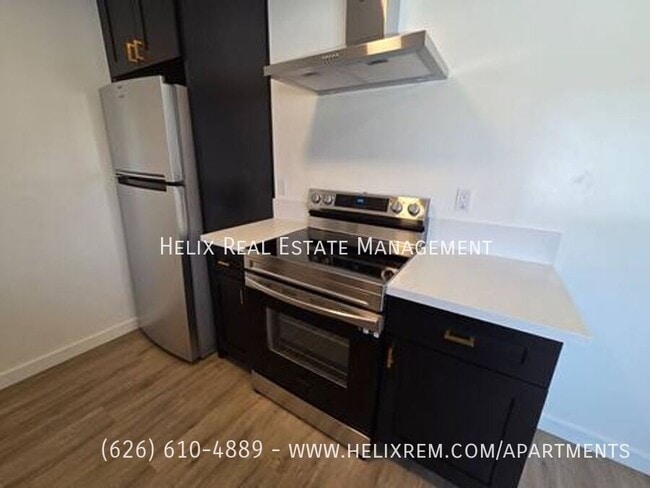 Photo - 1313 Huntington Dr Unit 7