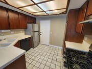 Photo - 630 W Palm Ave