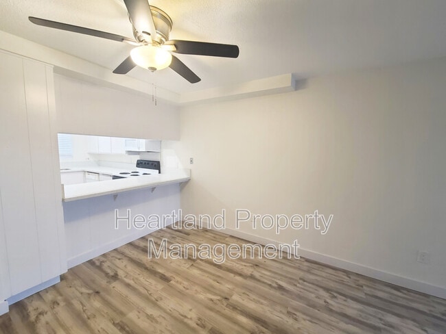 Photo - 1170 Decker St Unit #E