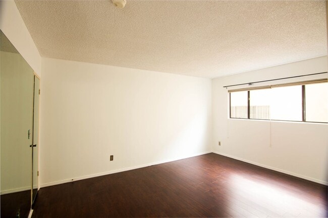 Photo - 1971 Rodney Dr