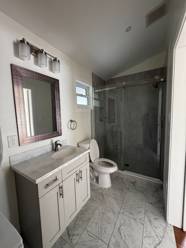 Photo - 320 E Maple Ave Unit 322