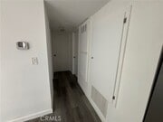 Photo - 917 Kenwood St Apartment