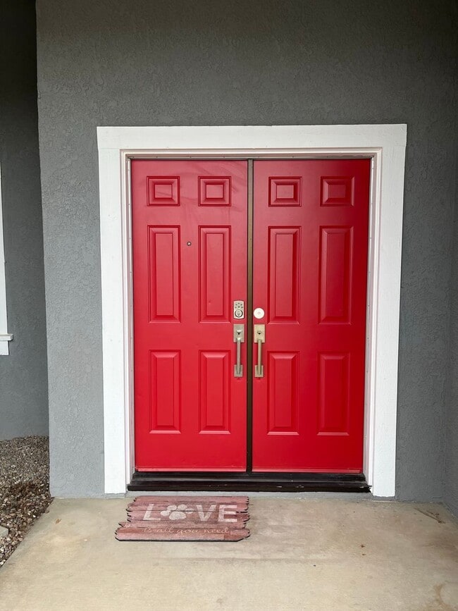 Photo - “Peaceful Cul-de-Sac Retreat | Freshly Updated 3BR + Bonus Room | Move-In Ready”