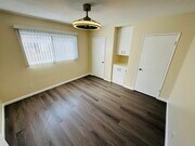 Unit 4 Bedroom - 1230 N Mansfield Ave