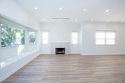 Photo - 1345 Winchester Ave House