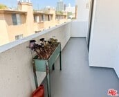 Photo - 1621 Barry Ave Unit 302