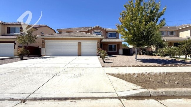 Building Photo - 9172 Ocotillo Ave