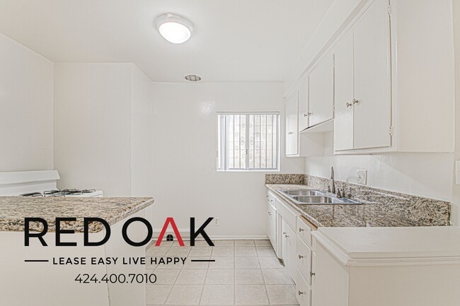 Photo - 6655 Franklin Ave Unit 3