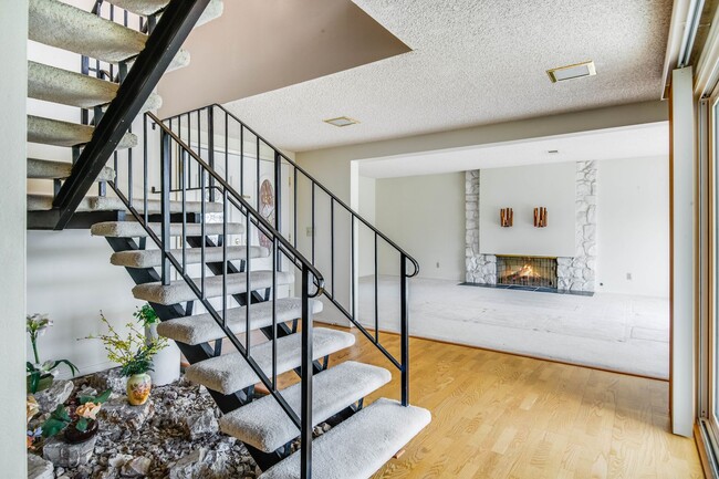 Photo - Tranquility on Beachside