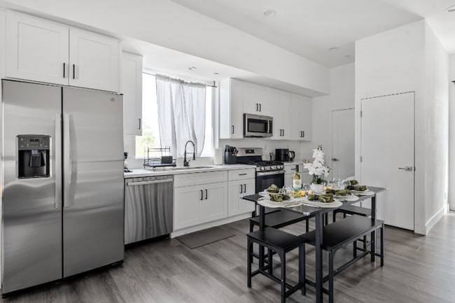 Photo - 3987 Dalton Ave