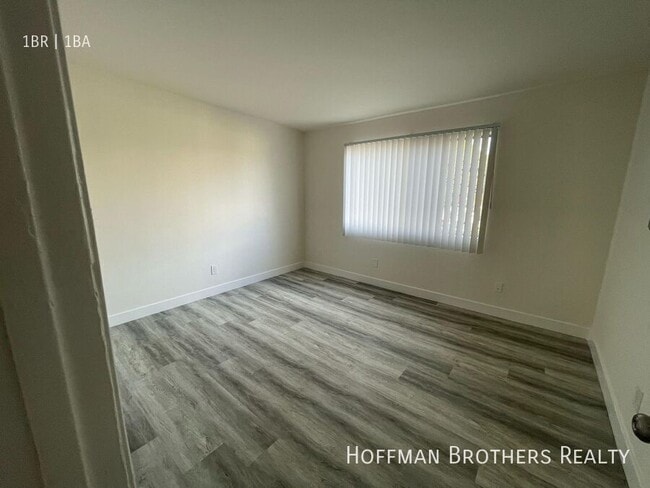 Photo - 13253 Vanowen St Unit 209