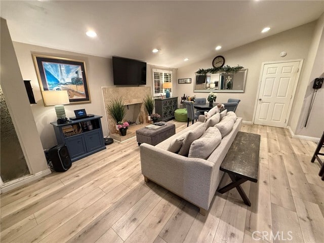 Photo - 2543 E Santa Fe Ave
