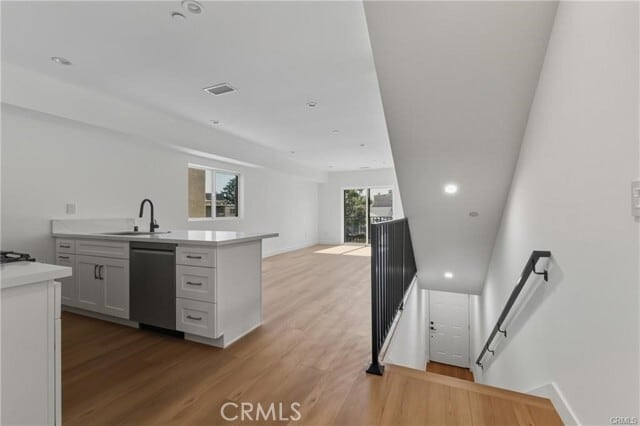 Photo - 14165 Erwin St