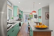 Photo - 11038 Blix St