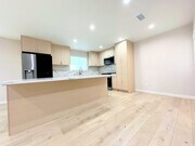 Photo - Gorgeous 4bd/3ba home with all appliances, and driveway parking Unit 6724 Hesperia Ave. (Main House)
